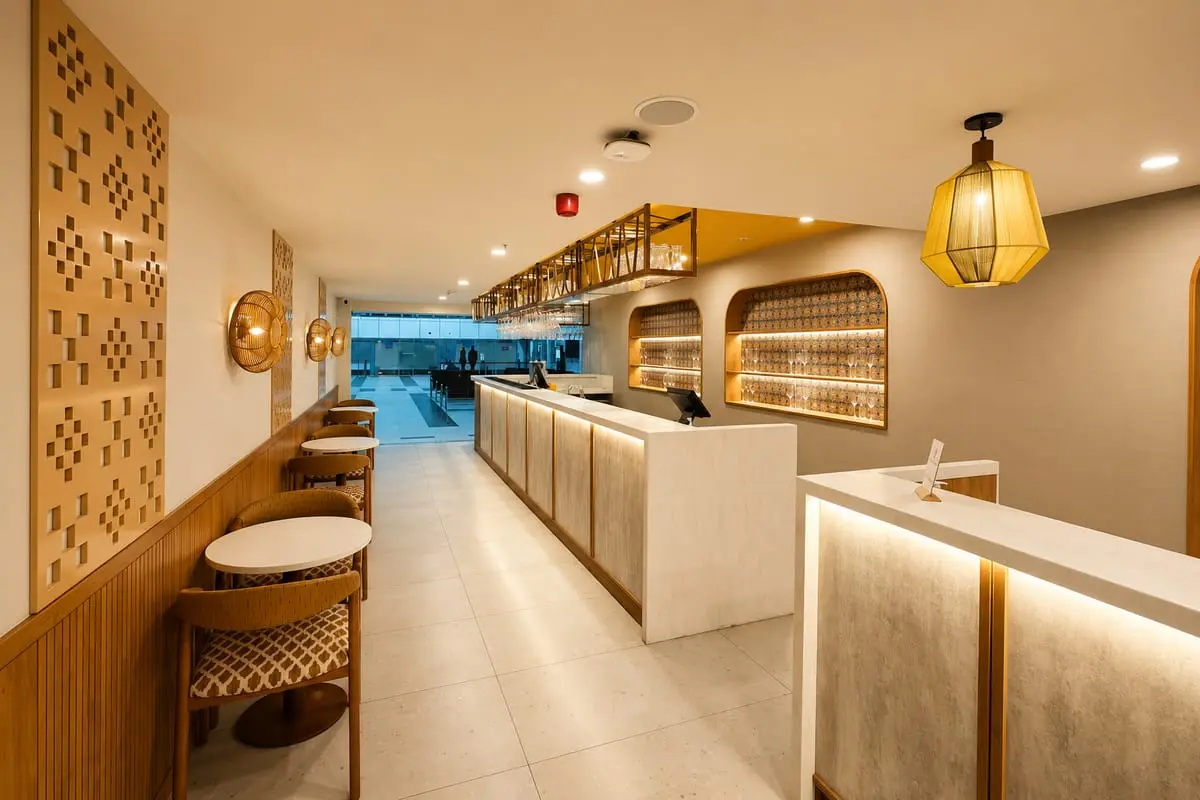 O’Vetra Lounge — photo 2 of 4