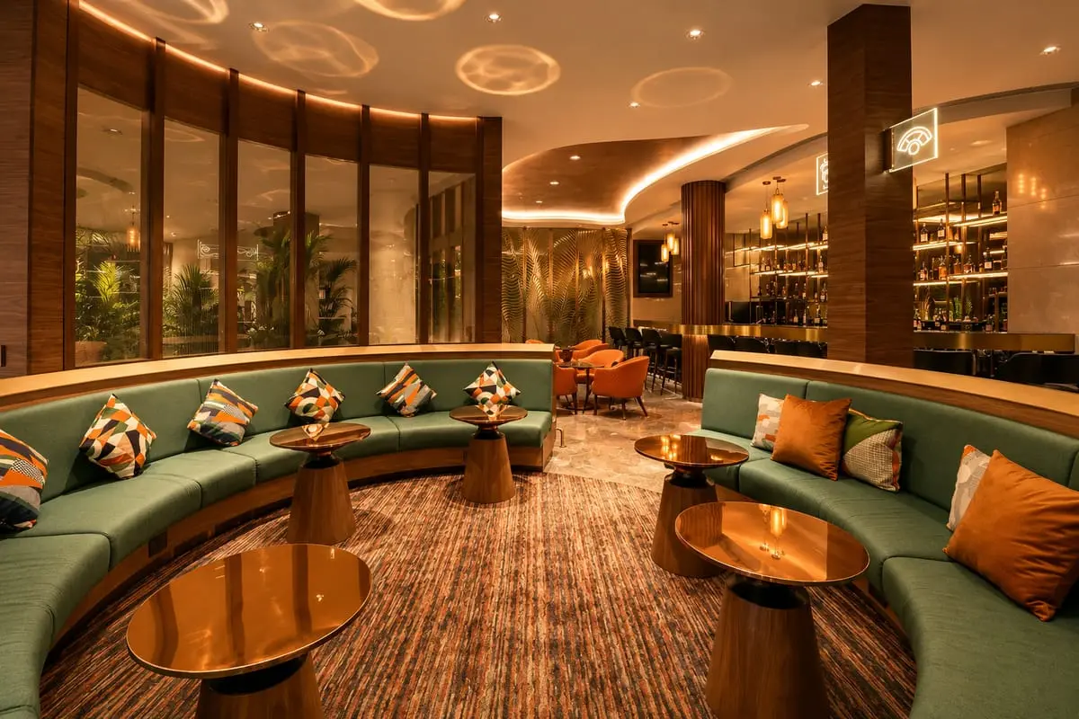 080 VIP Domestic Lounge