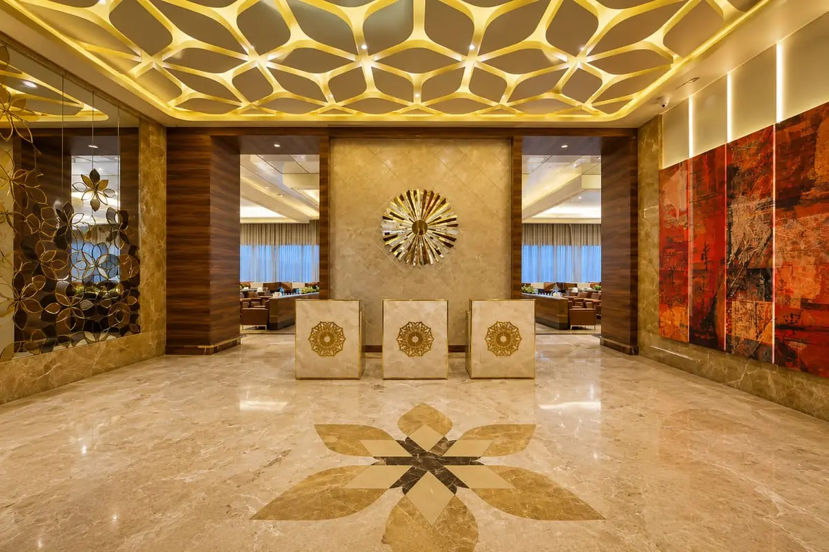 Adani Lounge — photo 2 of 6