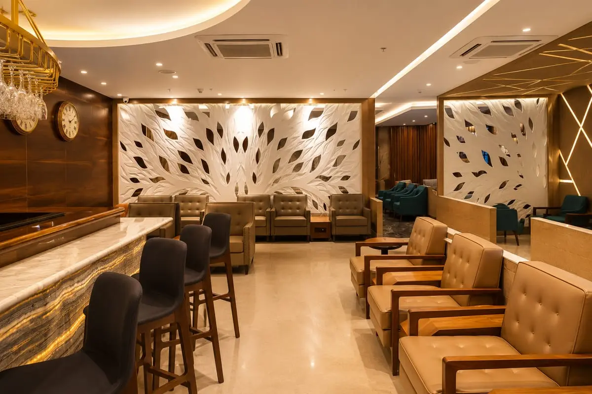 Travel Club Lounge — photo 2 of 4
