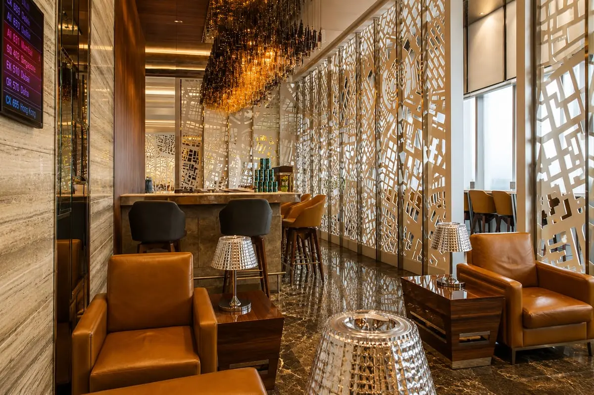 Adani Lounge East — photo 6 of 9