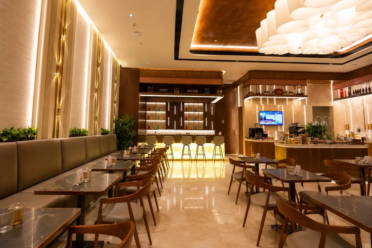 Adani Silver Lounge — photo 6 of 6