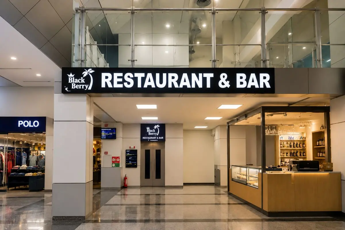 BlackBerry Restaurant & Bar