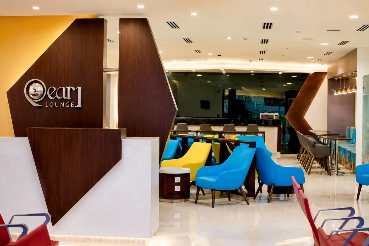 Pearl Lounge