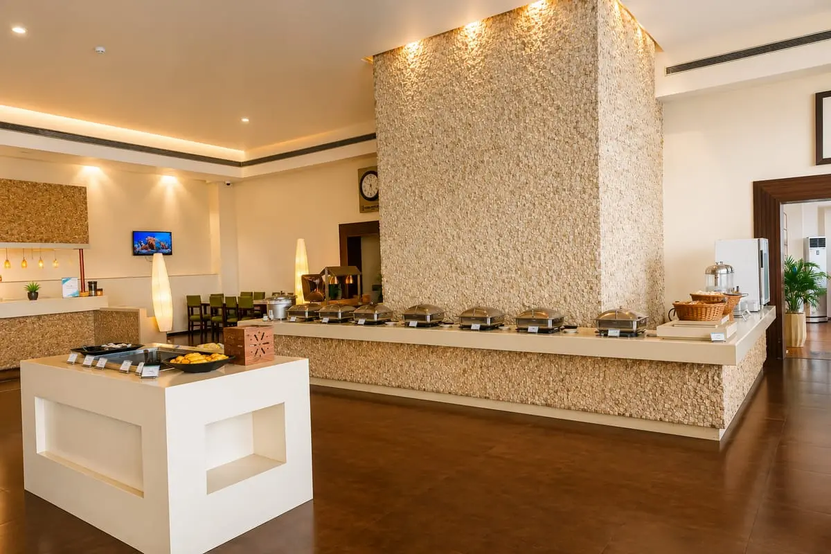 Earth Lounge (Travel Club Lounge) — photo 5 of 5