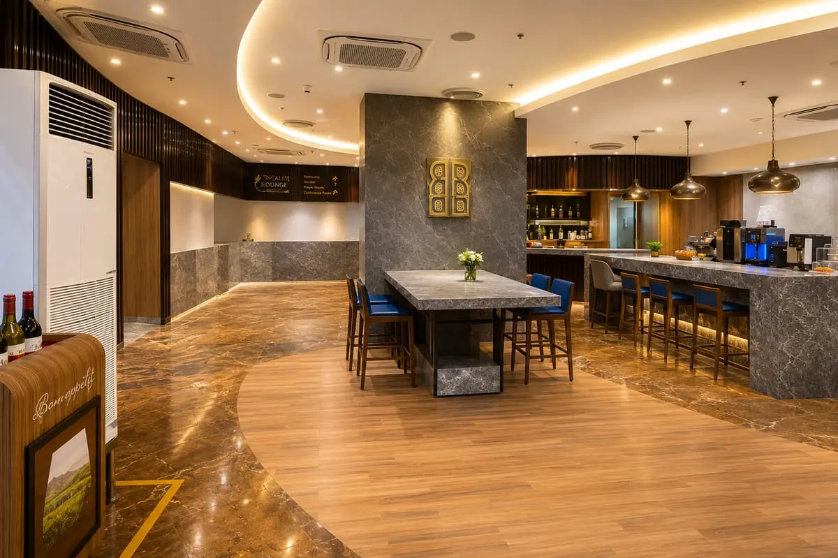 Encalm Lounge — photo 2 of 5