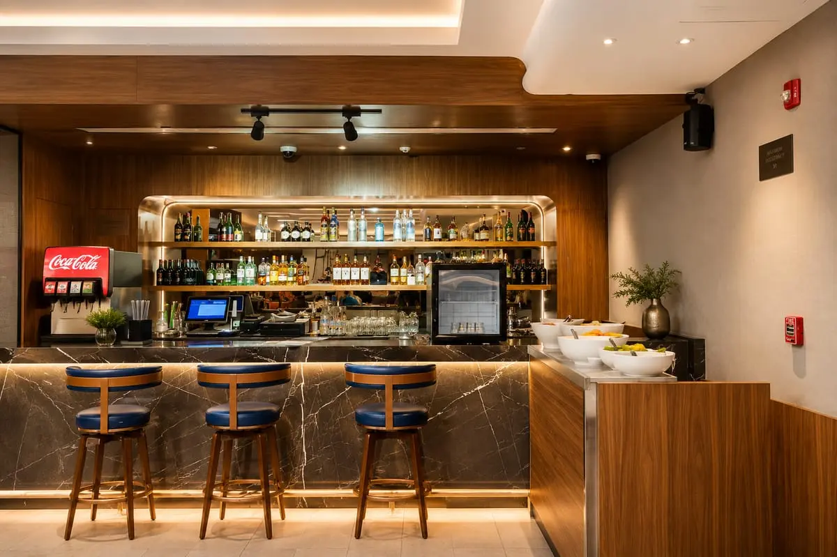 Encalm Lounge — photo 4 of 5