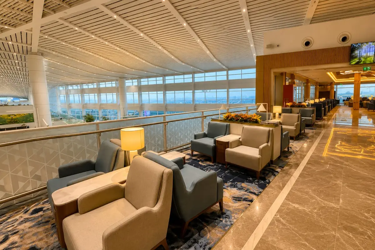 Encalm Lounge — photo 6 of 6