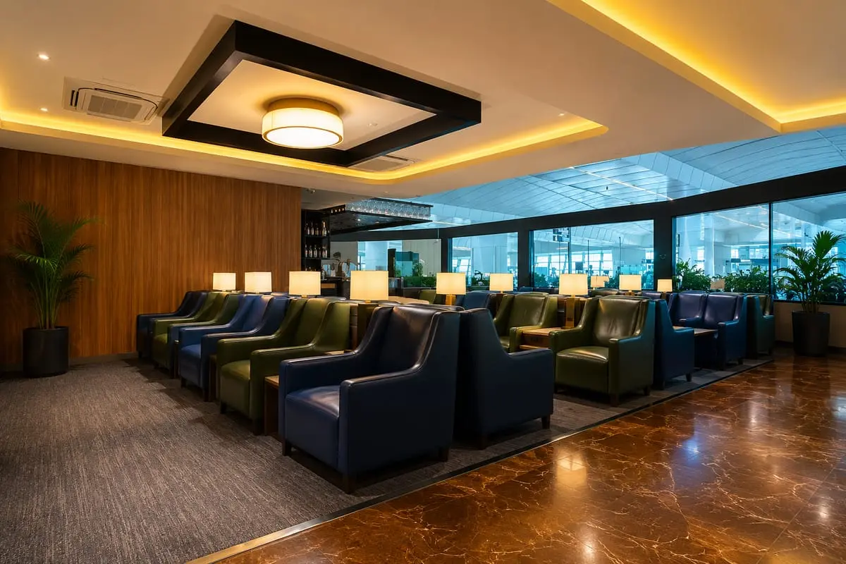 Encalm Lounge — photo 6 of 6