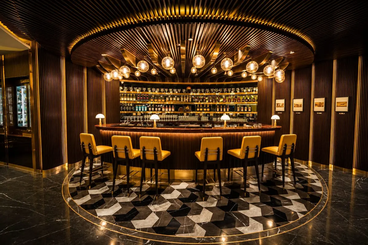 Air India Maharaja Lounge — photo 3 of 7
