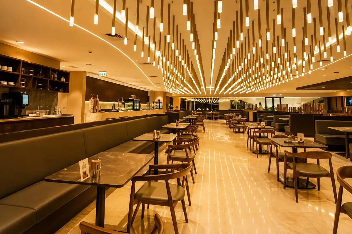 Adani Silver Lounge — photo 2 of 9