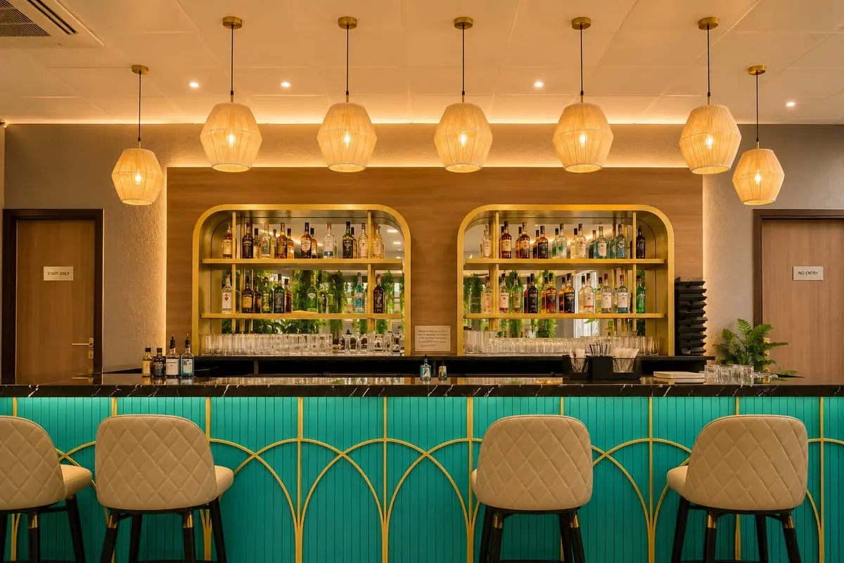 Take Off Bar and Lounge — photo 3 of 3