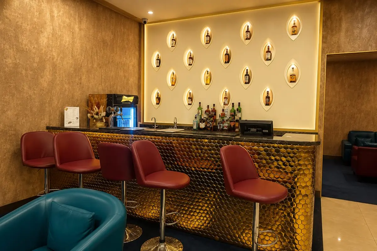 Adani Lounge — photo 5 of 5