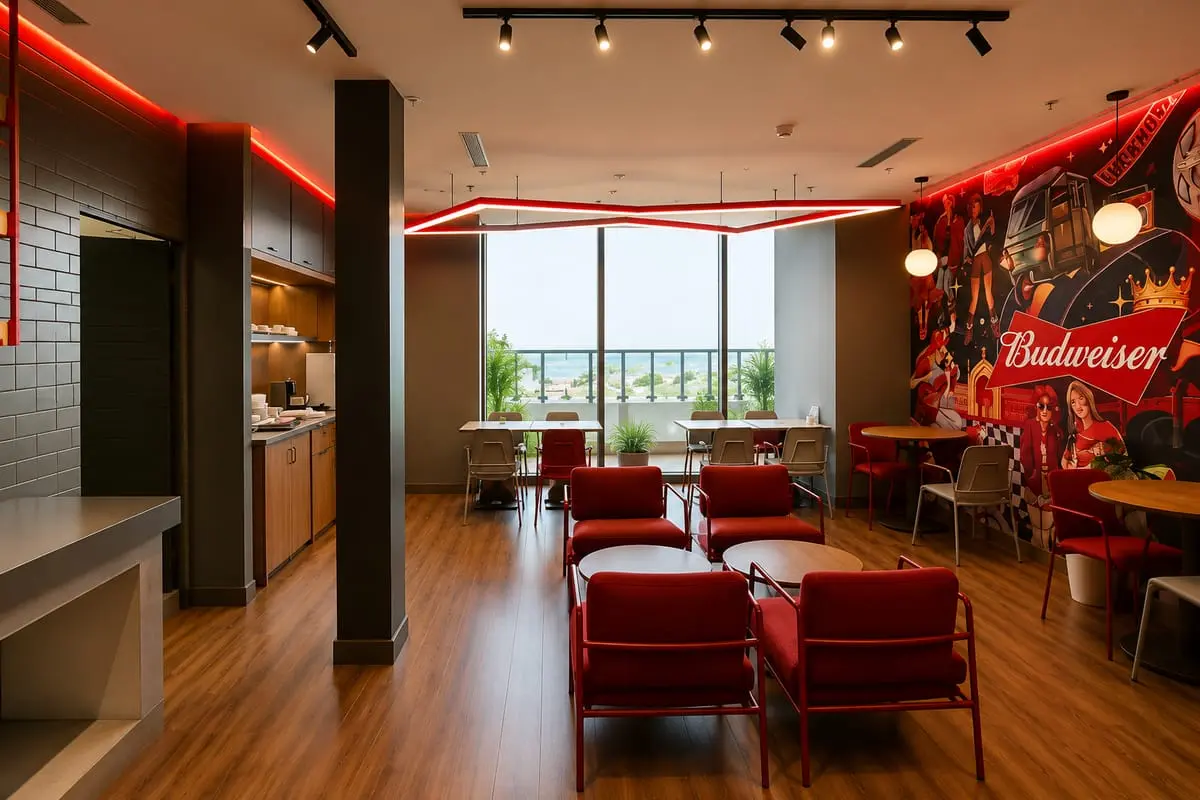 Budweiser Lounge — photo 7 of 7