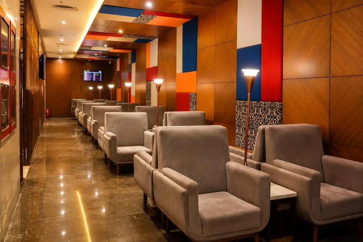 Travel Club Lounge B — photo 3 of 3
