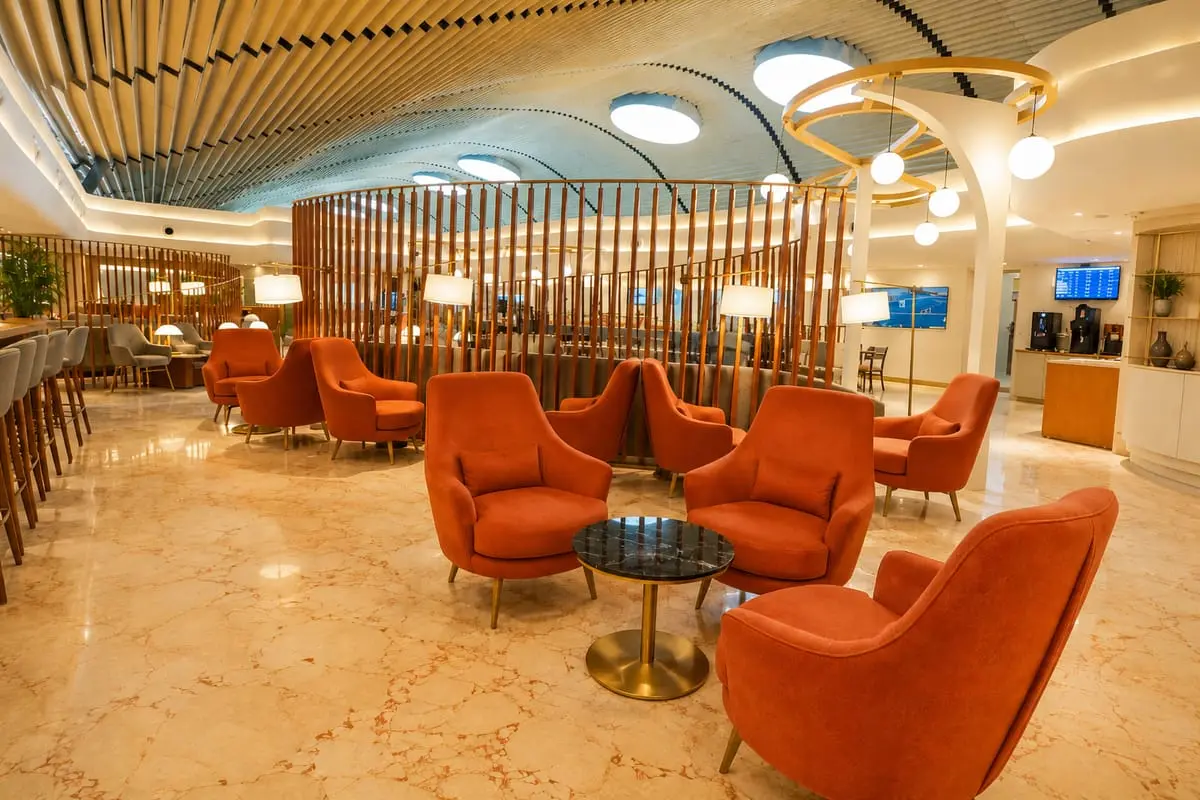 Travel Club Lounge — photo 5 of 6