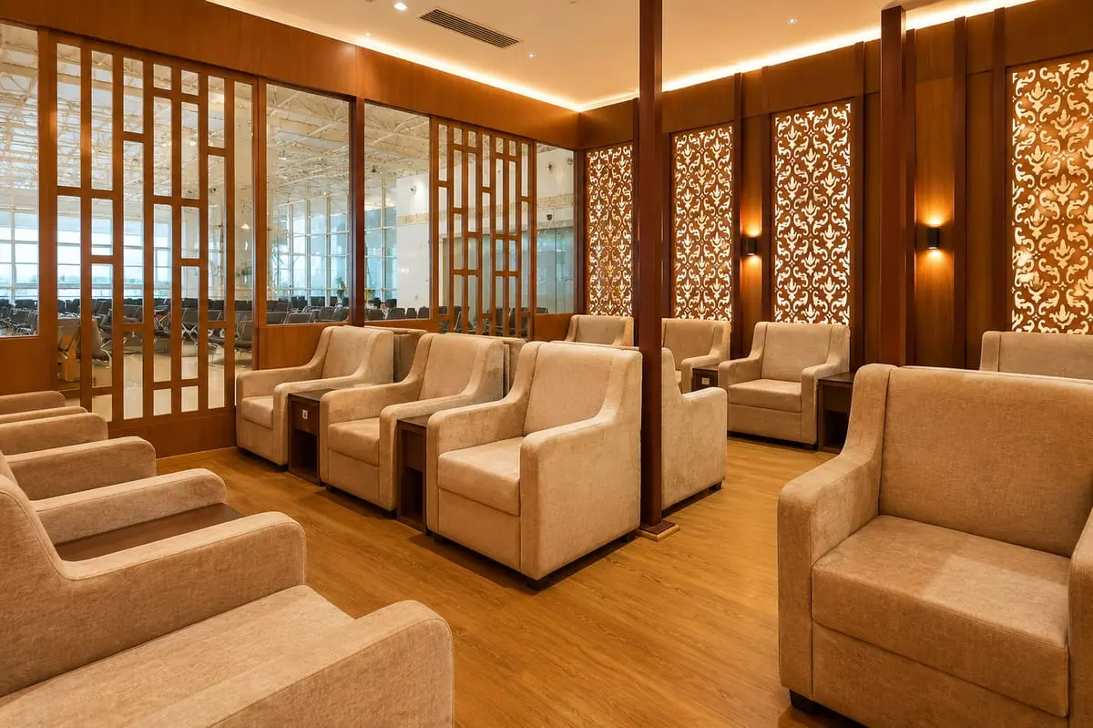 The Airr Lounge — photo 3 of 4