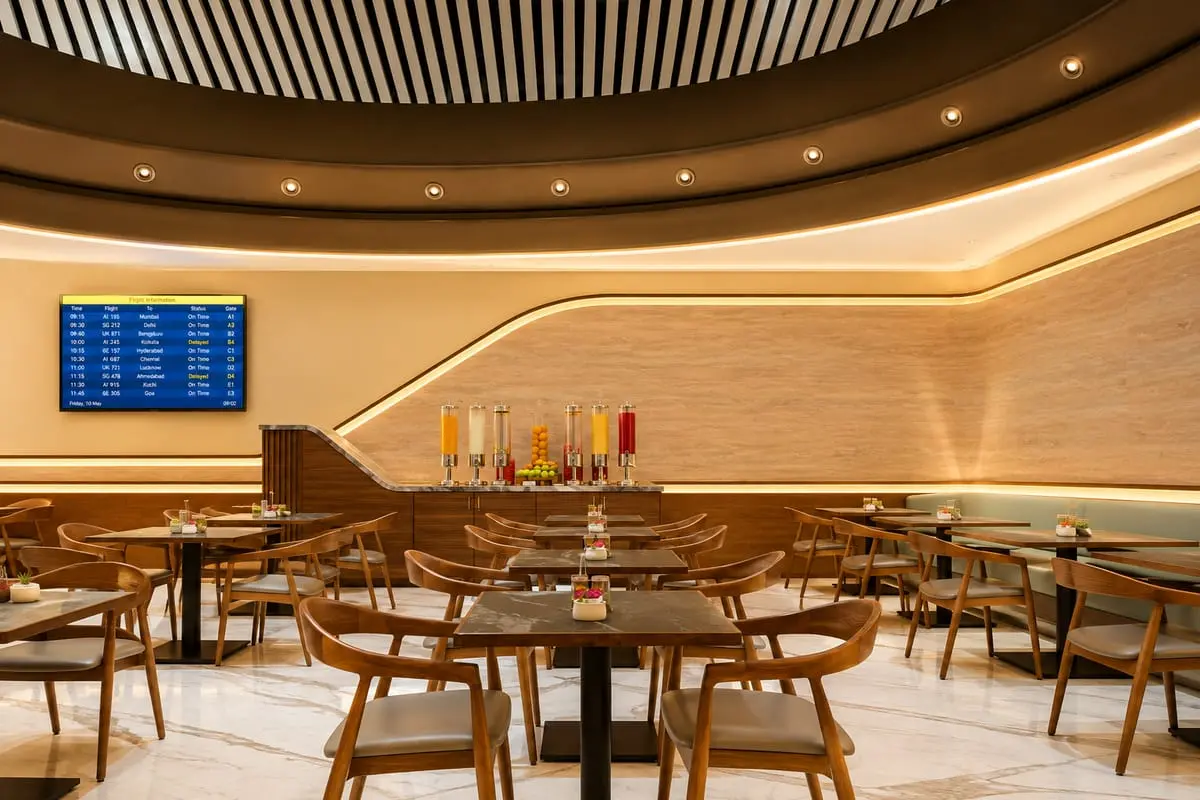 Adani Silver Lounge — photo 6 of 7