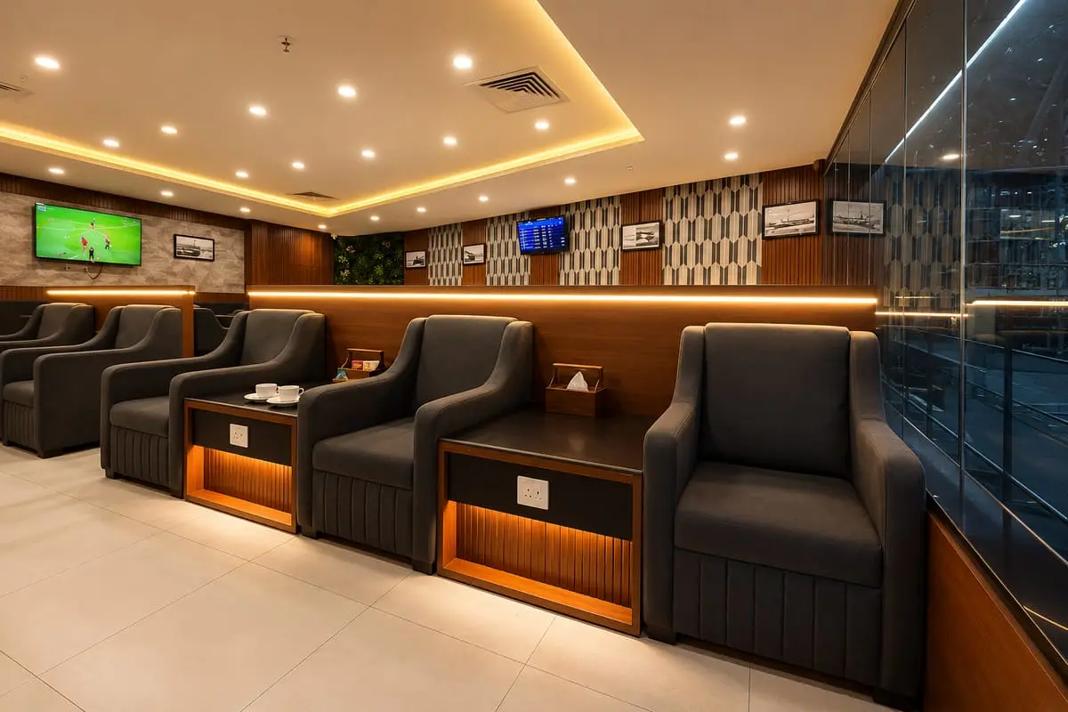 The Airr Lounge — photo 2 of 4