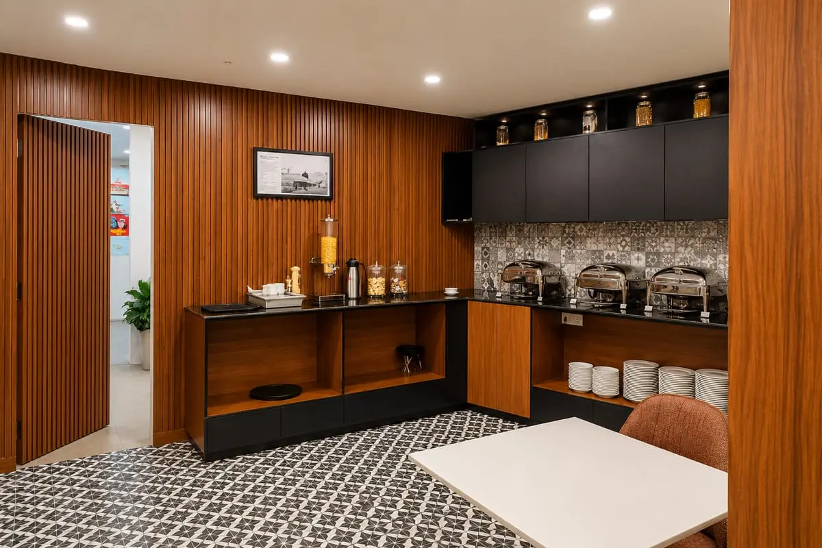 The Airr Lounge — photo 4 of 4